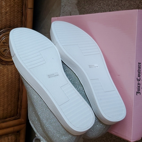 NWT! Juicy Couture glitter ankle high bootie - Picture 6 of 7